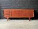 Vintage teak enfilade 
